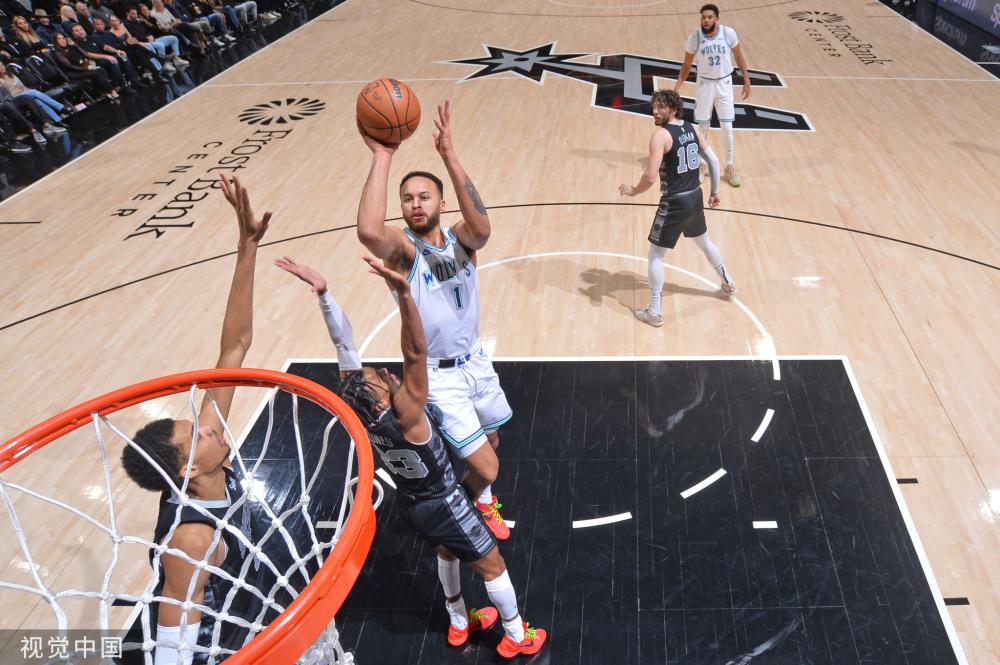 尤其是在中 尤其是在中