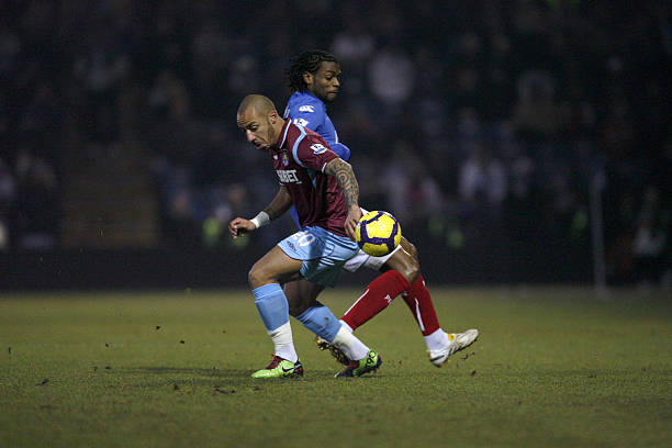 尤文图斯与 尤文图斯与
