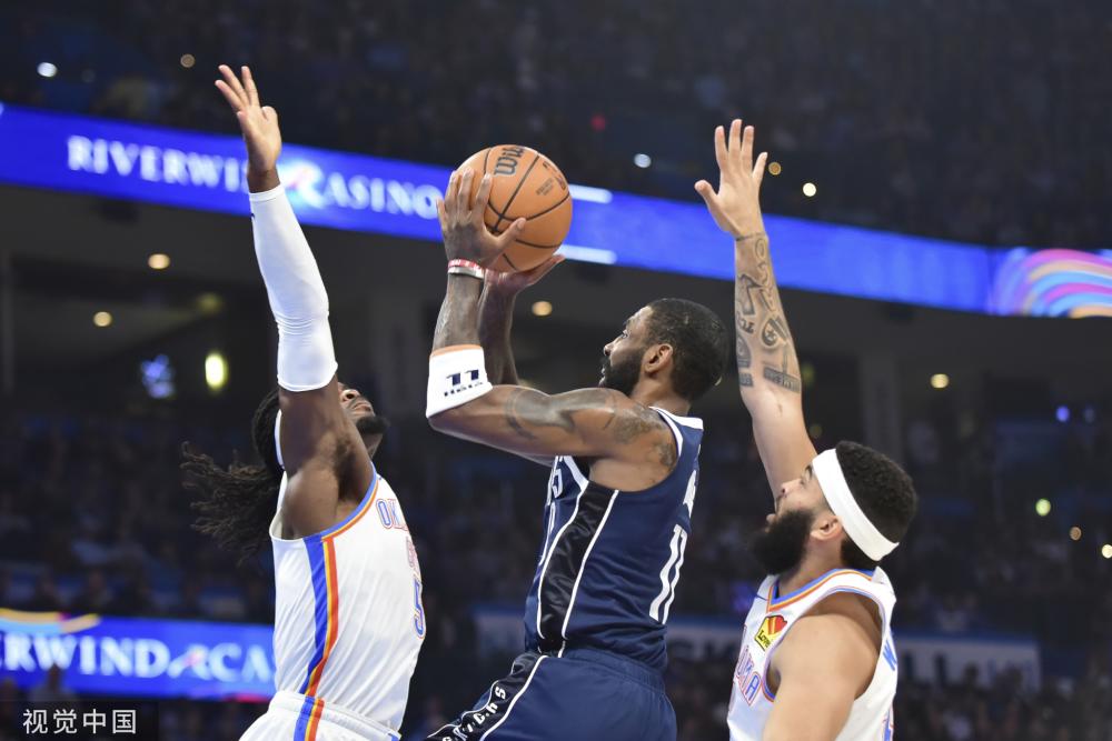 及其背後的 及其背後的